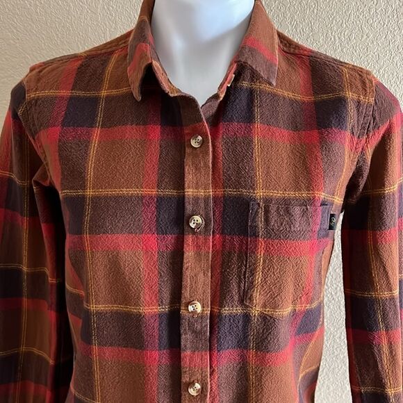 Obey women’s long sleeve button up plaid cotton shirt - Picture 1 of 4